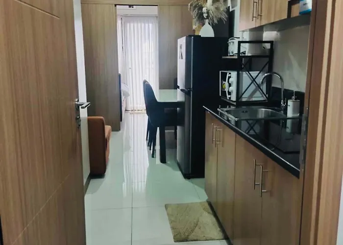 Red Residences Modern With View In Makati * Manila