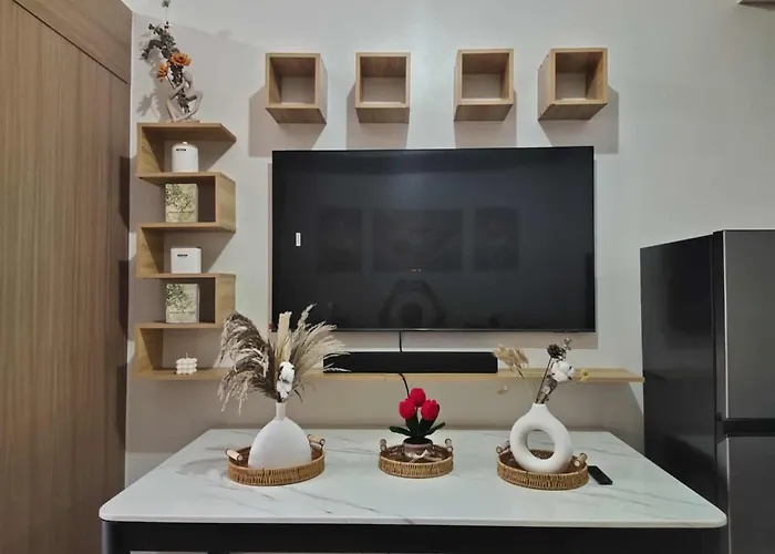 Apartment Red Residences Modern With View In Makati *