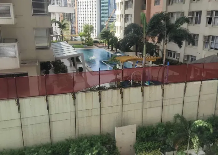 Apartment Red Residences Modern With View In Makati
