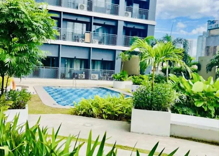Apartment Red Residences Modern With View In Makati Manila