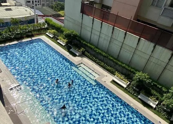 Red Residences Modern With View In Makati