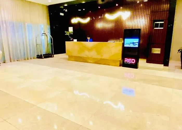 Apartment Red Residences Modern With View In Makati *